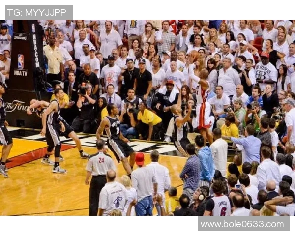 热火与马刺精彩对决回放NBA经典瞬间重温与分析